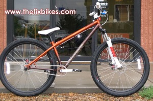 This 2009 Specialized P1 Dirt Jumper just showed up at The Fix Bikes!